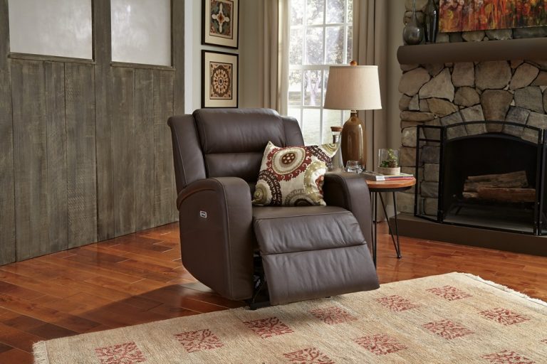 3 Reasons to Have a Recliner on Game Day