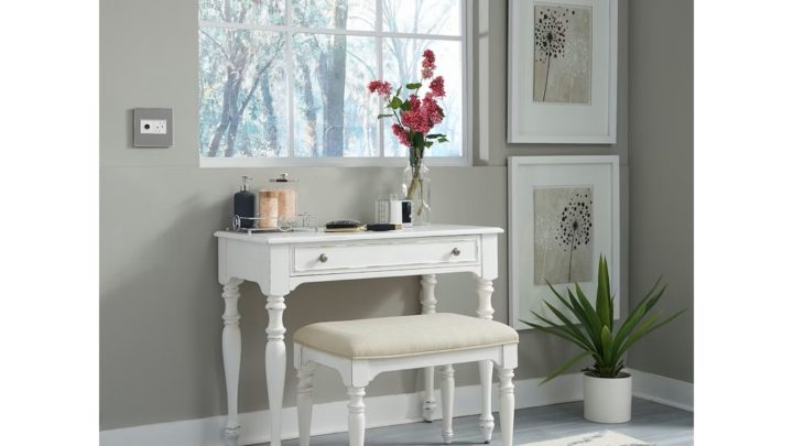 vanity desk with stool